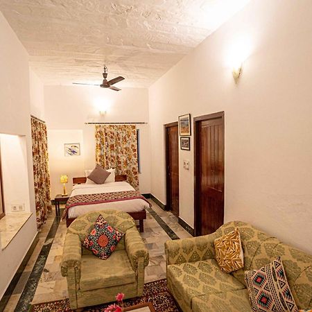 Leopard'S Lair Jungle Lodge Bisalpur Exterior foto
